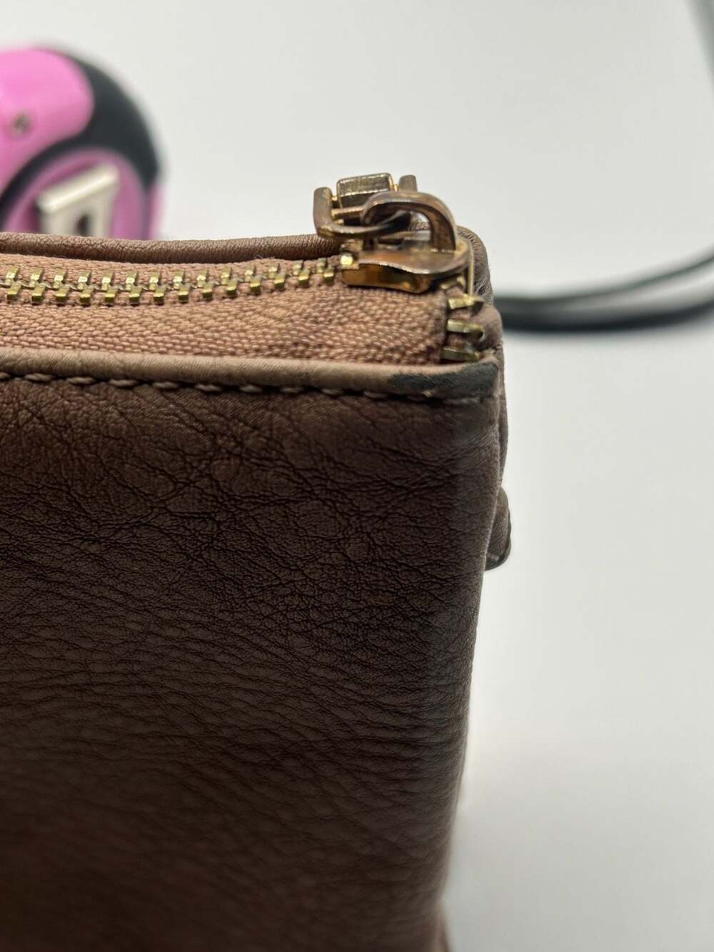 Jen & Co. Riley 3-Compartment Crossbody - Picture 6 of 6